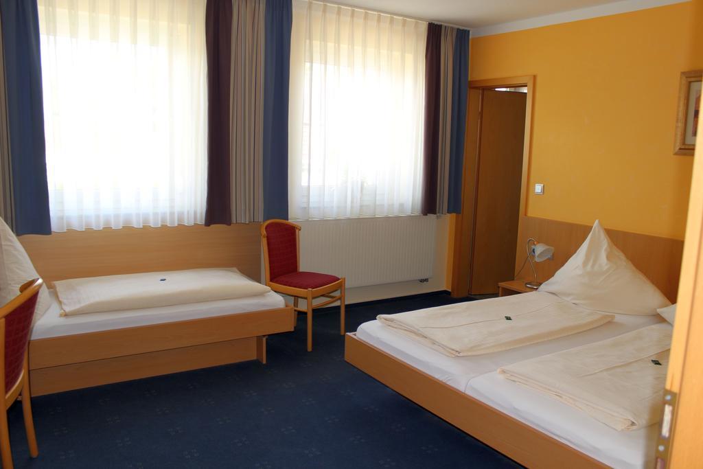 Hotel Heike Garni กุนซ์บวร์ก ห้อง รูปภาพ