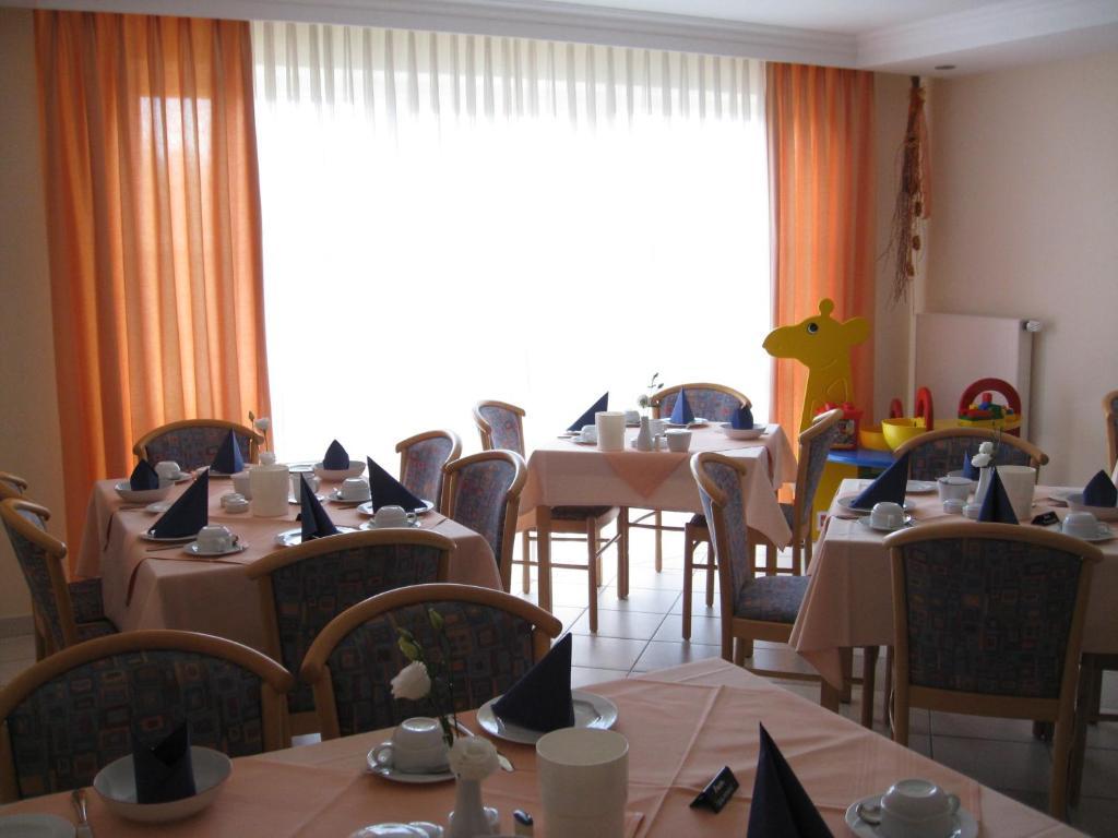 Hotel Heike Garni กุนซ์บวร์ก ภายนอก รูปภาพ